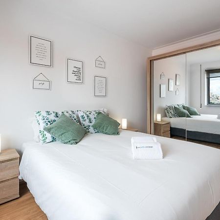 Guestready - Porto Fantastic View Apartment บีลาโนวาเดกายา ภายนอก รูปภาพ
